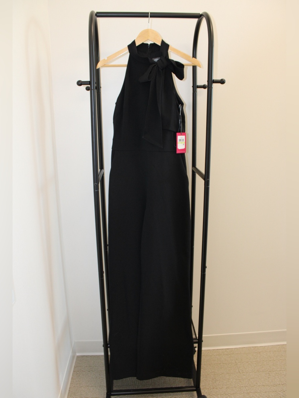 Vince Camuto Black Halter Bow-Neck Wide-Leg Jumpsuit